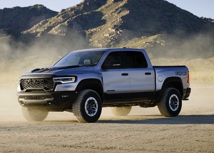 Auto RAM 1500 RHO Crew Cab 2025