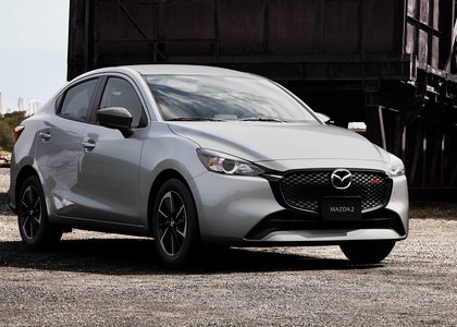 Mazda 2 Sedán 2026