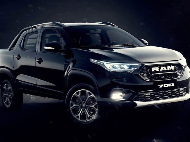 RAM 700 Bighorn MT 2025