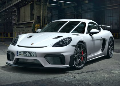 Auto Porsche 718 Cayman GT4 RS 2025