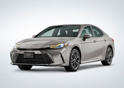 Toyota Camry HEV 2025