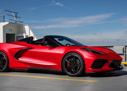 Chevrolet Corvette Stingray Convertible 2025