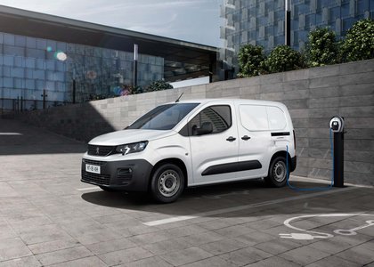 Auto Peugeot e-Partner 2023