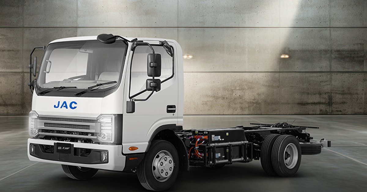 JAC E X450 2025