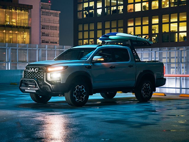 JAC Frison T9 4x4 2025