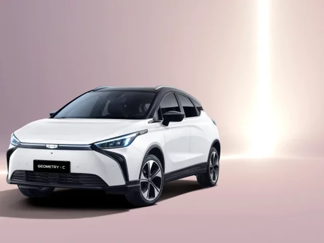 Geely Geometry C GL 2025