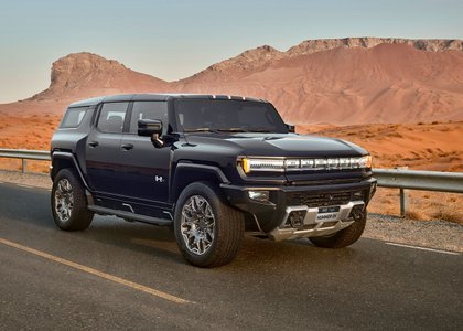 GMC Hummer EV SUV 2025