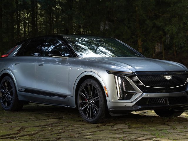 Cadillac Lyriq-V LYRIQ-V 2026