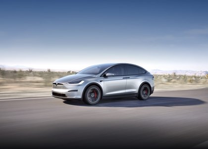 Tesla Model X 2025