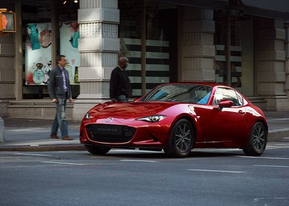 Auto Mazda MX-5 RF 2025