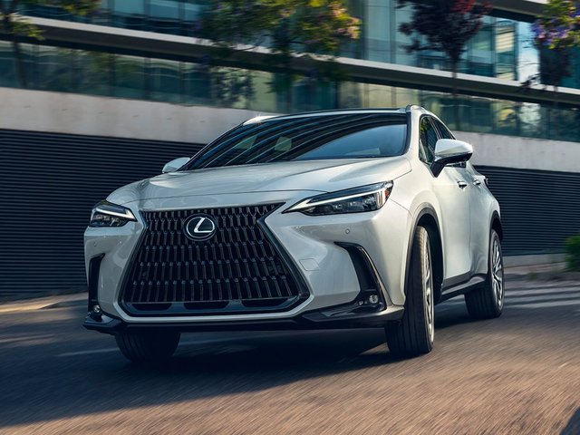 Lexus NX 2025