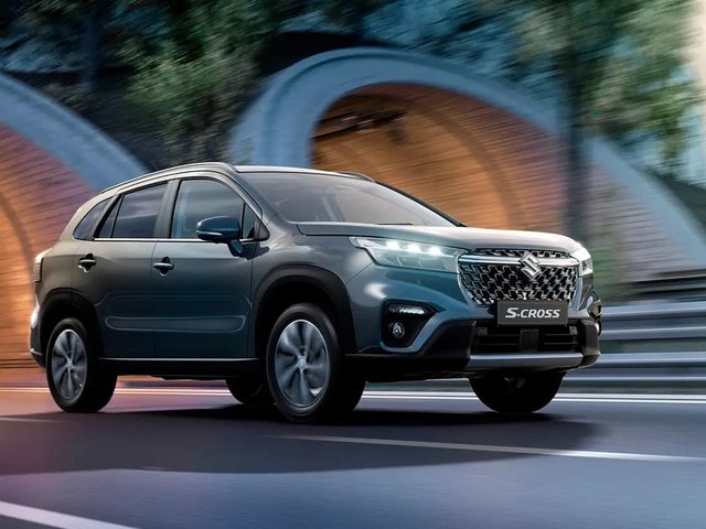 Suzuki S-Cross 2024