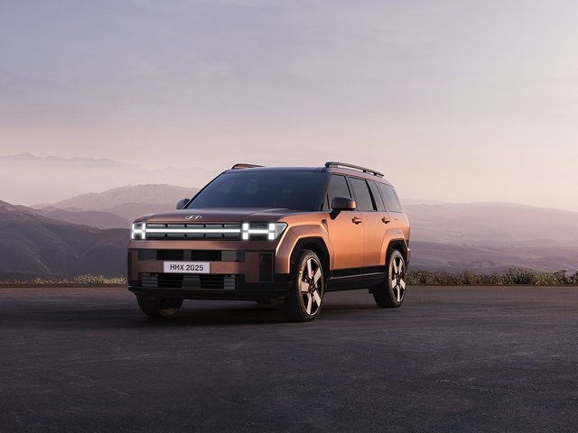 Hyundai Santa Fe GLS Premium 2025