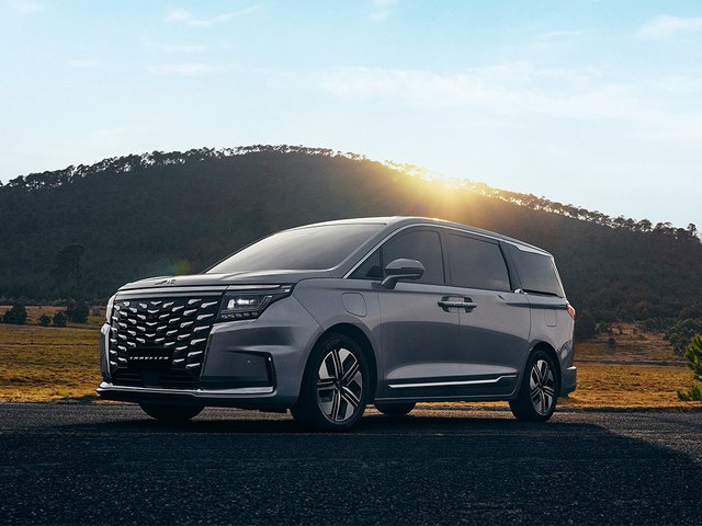 JAC Traveler REFINE 2026