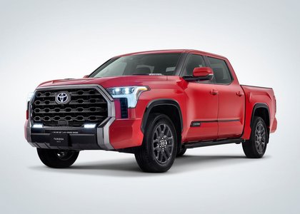 Toyota Tundra HEV 2025