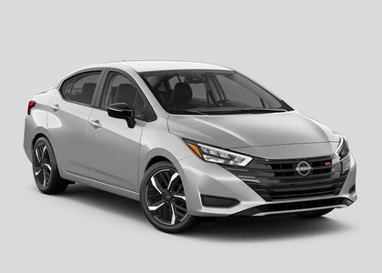 Auto Nissan Versa 2024