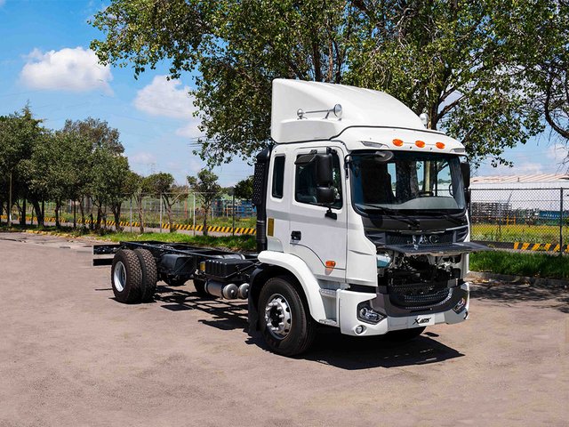 JAC x12k XIEK 2025
