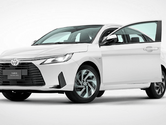 yaris sedan hev 2026
